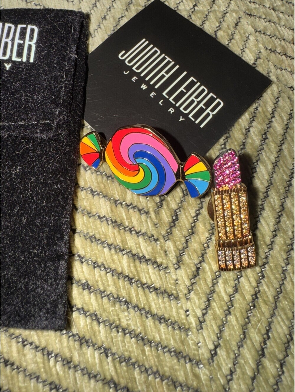 NWT Judith Leiber Couture Candy Lipstick Pins Set Bag Imperfections